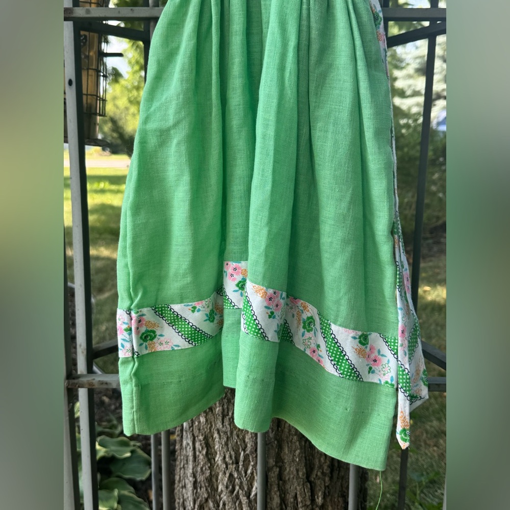 Sears roebucks vintage 1960s Green Floral Kids Dress - Picture 7 of 7